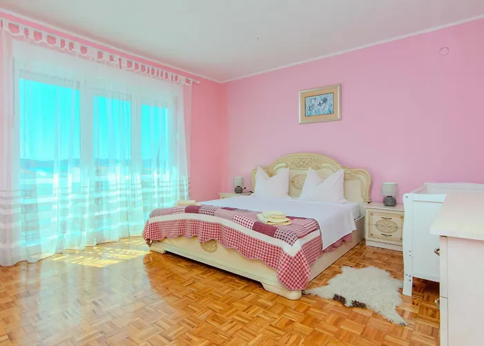 Annamaria וילה *