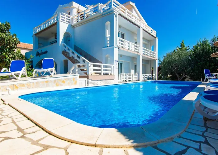 Annamaria וילה *