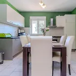 Annamaria וילה זאדאר