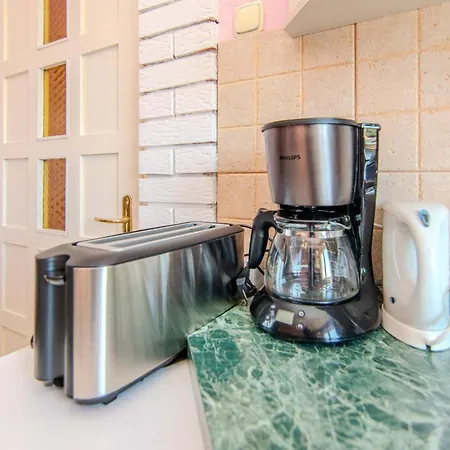 Annamaria * Ploce (Zadar)