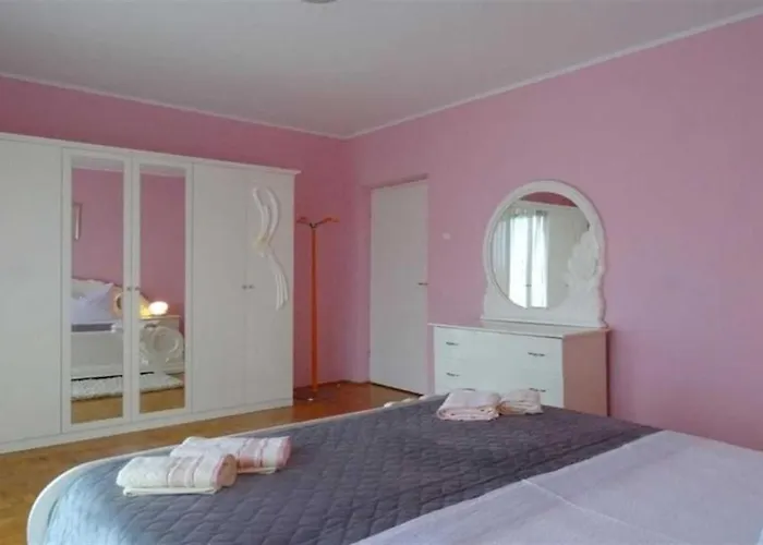 Annamaria Вилла Задар