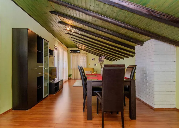 Annamaria Вилла